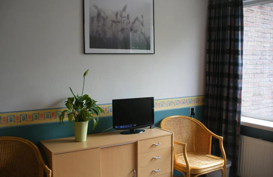 B&B-Edam-1